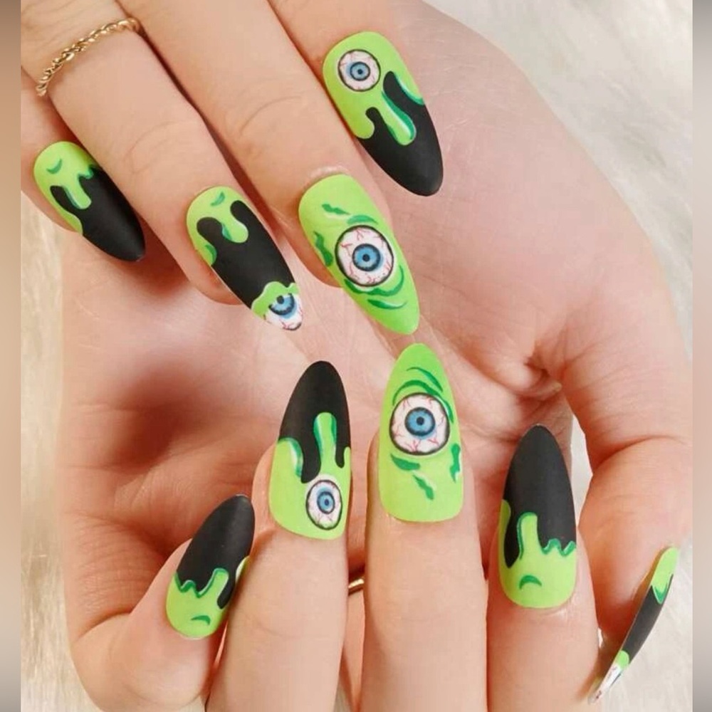 Oval Shaped Press-On Nails